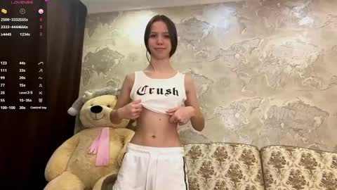Mei online show from May 16, 3:33 pm