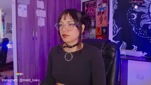 Melissa  -  -  Please help me to reach 100 thumbs up online show from November 27, 6:00 pm