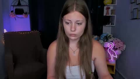 melani_bumm online show from September 9, 7:41 am