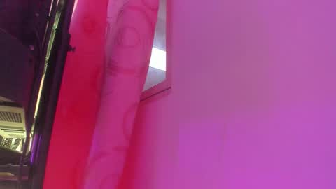 melanie__evans online show from March 20, 11:04 am