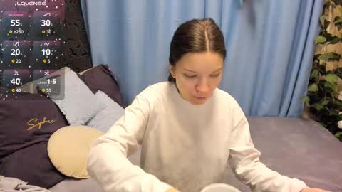 Melanie online show from November 21, 9:22 am