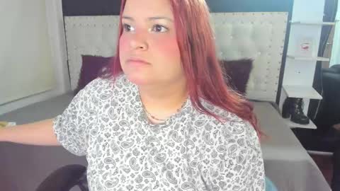 Snapshot of melanie_hh chatting on February 28, 4:21 am Melanie online show from February 28, 4:21 am
