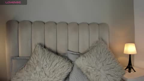 Melanie online show from March 8, 7:18 pm