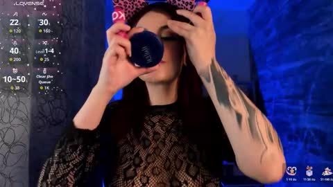 MelanyLuv online show from March 14, 12:00 am