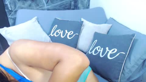 melany_contrera777 online show from October 22, 4:50 am