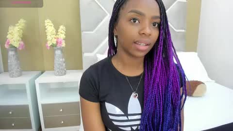 Snapshot of melany_ebonyy chatting on February 27, 11:31 am Melanie online show from February 27, 11:31 am