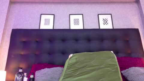 MeleekXXX online show from September 20, 11:14 pm