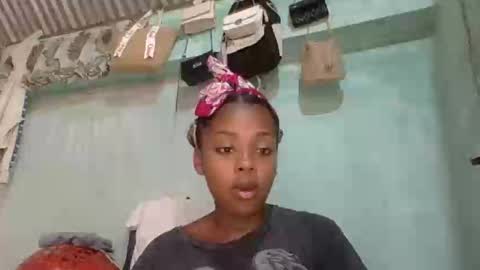 meliana98 online show from December 23, 8:07 am