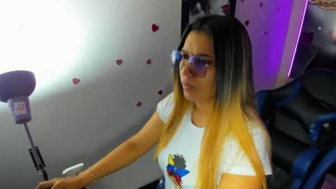 Melisa online show from June 3, 12:50 pm