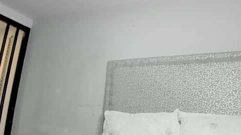 Melissa online show from January 31, 1:23 pm