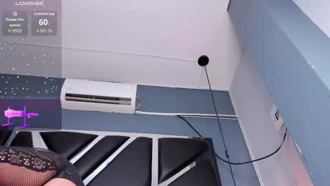 melissa_23_ online show from March 14, 1:01 pm