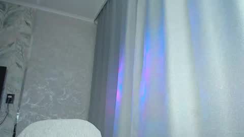 Melissa  Ray online show from March 6, 5:43 pm