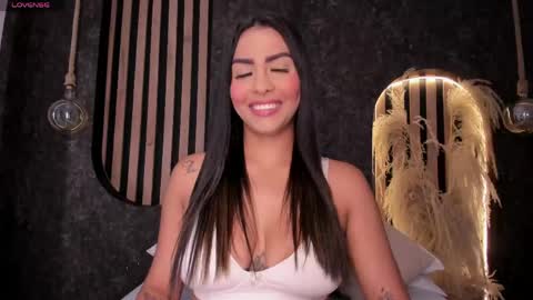 M E L I S S A online show from April 29, 3:43 am