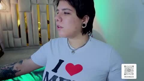 Lissa  online show from December 14, 7:08 pm