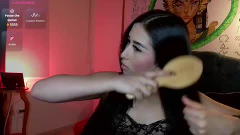 michell online show from March 15, 8:11 pm