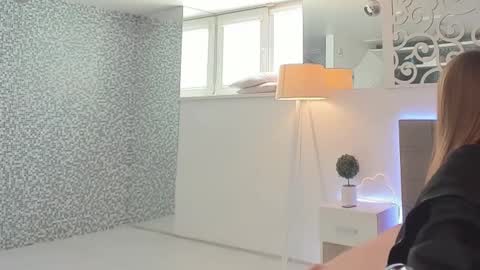 MelissaCrayzy online show from June 1, 5:31 am