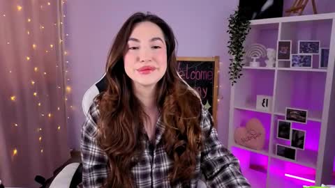 Snapshot of melissagray_ chatting on September 16, 6:43 am melissagray_ online show from September 16, 6:43 am