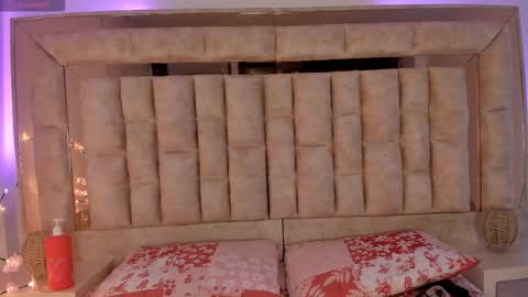 melissalove3 online show from December 2, 4:03 am