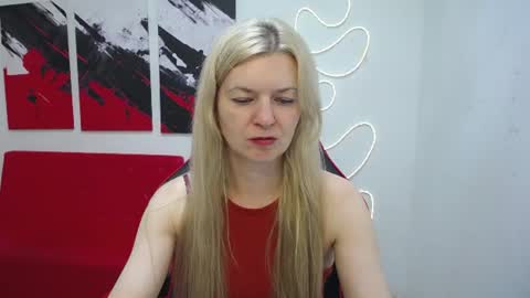 Melissa online show from July 28, 3:21 pm