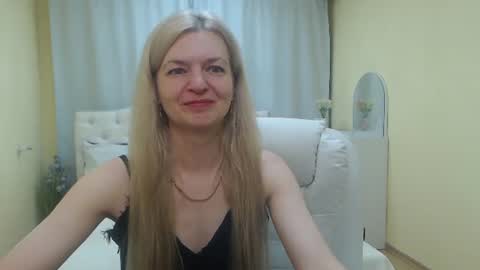 Melissa online show from July 16, 10:42 am