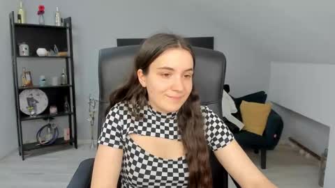 melissawiliam online show from December 16, 12:33 pm