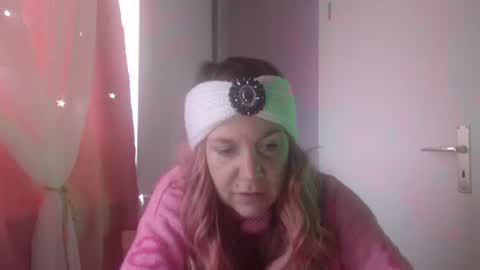 Melli online show from February 7, 2:10 pm