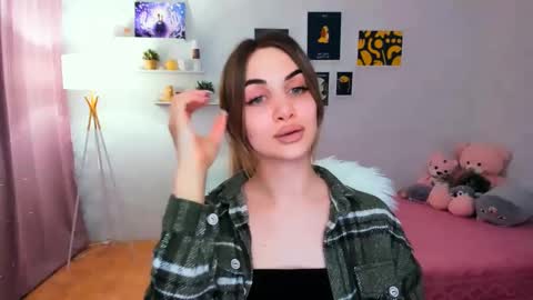 Tessa online show from February 20, 9:09 pm