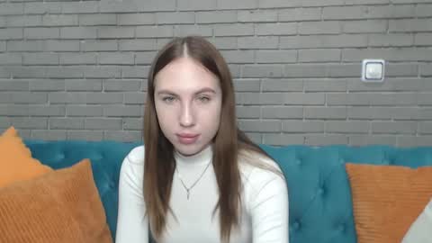 Snapshot of mellingi chatting on September 18, 4:55 am mellingi online show from September 18, 4:55 am