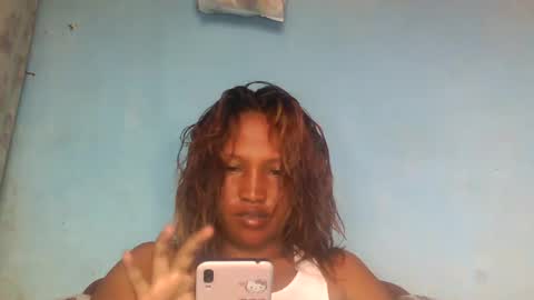 Snapshot of mellissia02 chatting on February 13, 8:17 am mellissa online show from February 13, 8:17 am