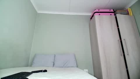 mellowchocct online show from January 18, 2:02 pm