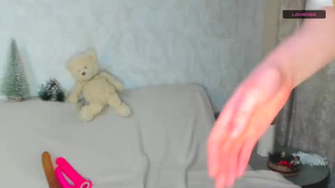 Snapshot of melmooon chatting on January 10, 7:11 pm MelMooon online show from January 10, 7:11 pm