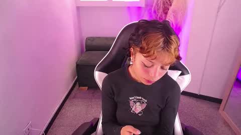 melody701583as online show from March 2, 1:07 pm