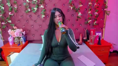 Snapshot of melodysmithass chatting on September 30, 3:01 am Melodysmithass online show from September 30, 3:01 am