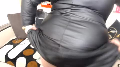 melyssamilfxxx online show from July 1, 3:22 pm