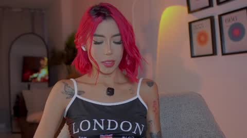 Melissa online show from July 2, 3:23 am