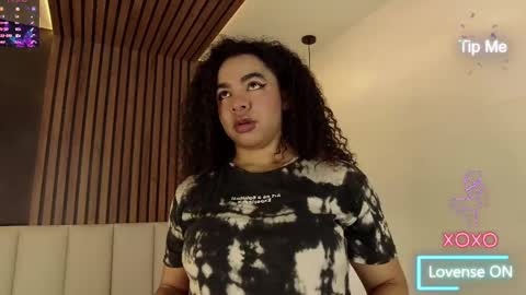  Memphis Williams  online show from March 4, 3:00 am