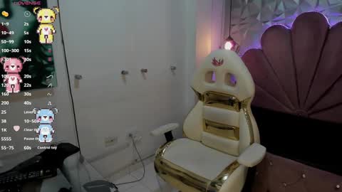    online show from March 9, 6:32 pm