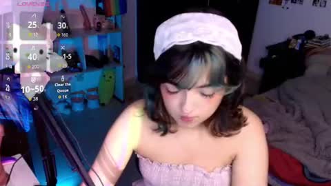   online show from July 21, 9:04 pm