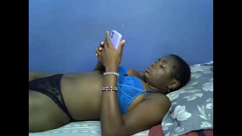 Snapshot of merlin_queen chatting on September 24, 5:39 am merlin_queen online show from September 24, 5:39 am