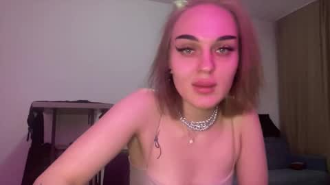 metadontt online show from December 3, 6:54 pm