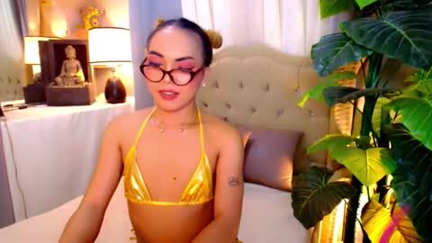 myka online show from October 18, 6:05 am