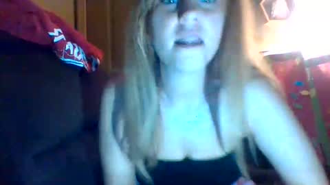 mezzy69 online show from December 19, 9:23 am