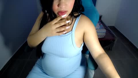 mia18_queen online show from December 18, 1:48 am