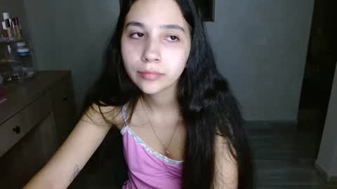 Mia online show from July 10, 4:24 am