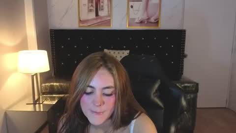 Snapshot of mia_adams_a_ chatting on September 19, 8:19 pm Mia online show from September 19, 8:19 pm