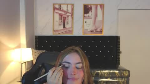 Snapshot of mia_adams_a_ chatting on September 15, 8:49 pm Mia online show from September 15, 8:49 pm