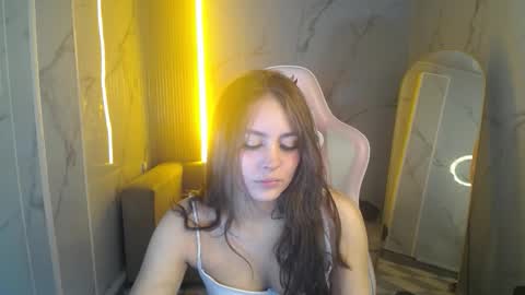 Snapshot of mia_adams_a_ chatting on October 13, 1:14 pm Mia online show from October 13, 1:14 pm