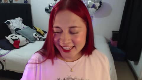 mia online show from December 3, 1:30 am