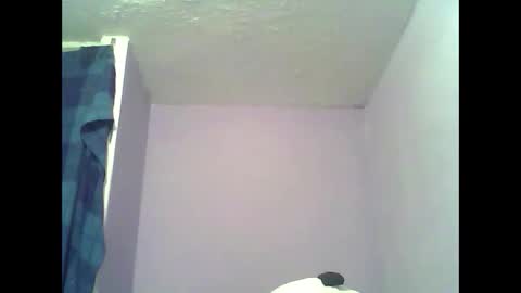 mia_berris online show from May 19, 12:23 pm