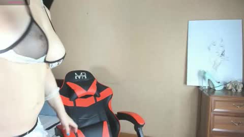 Ami online show from October 21, 10:19 am